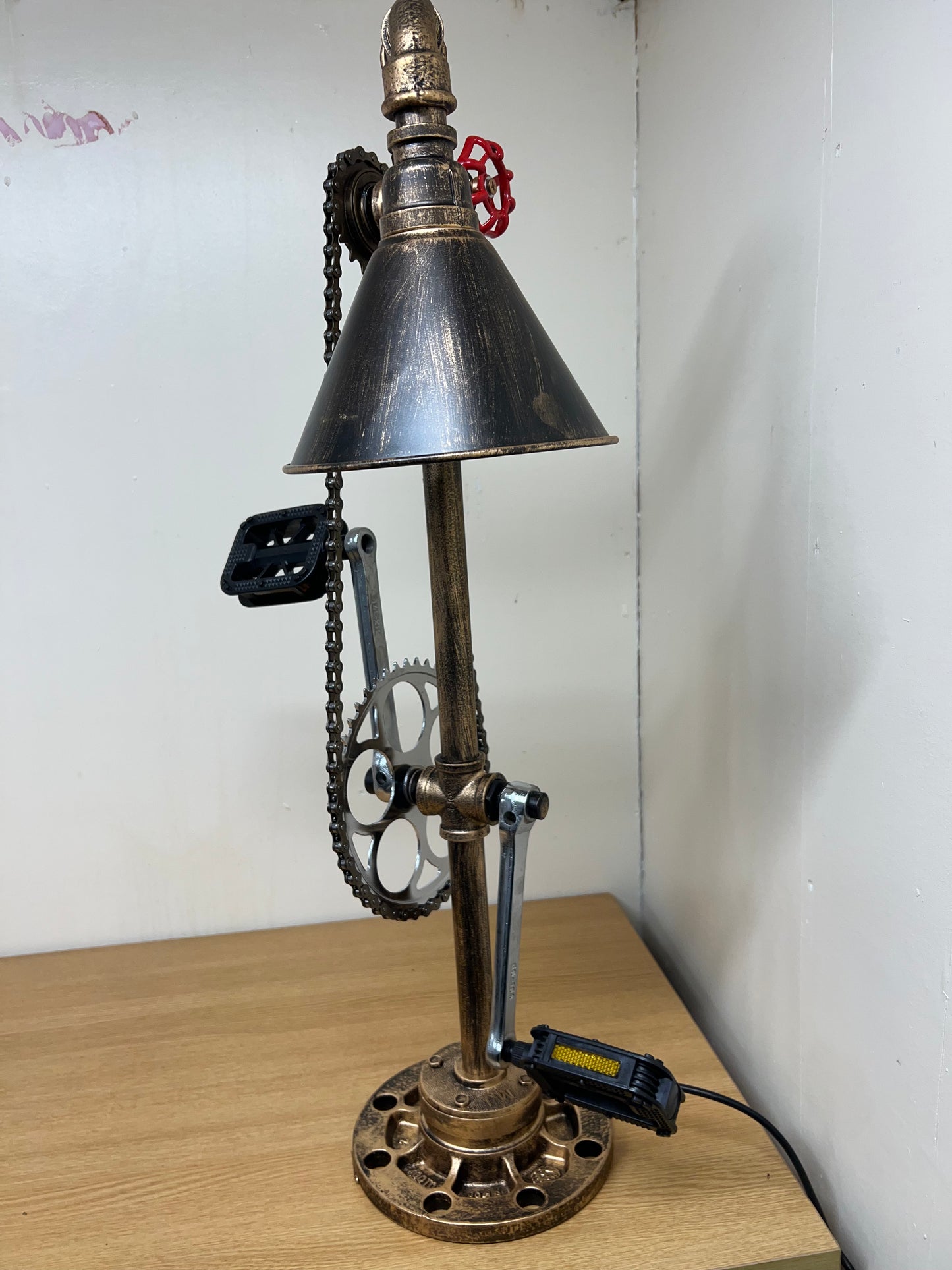 Pipe Table Lamp