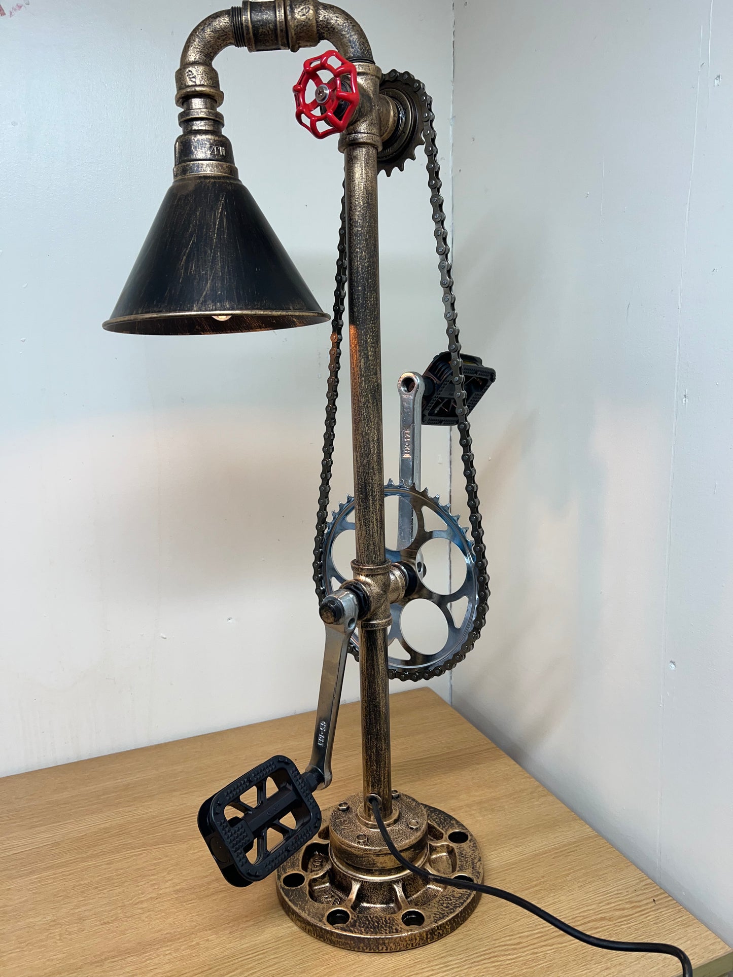 Pipe Table Lamp