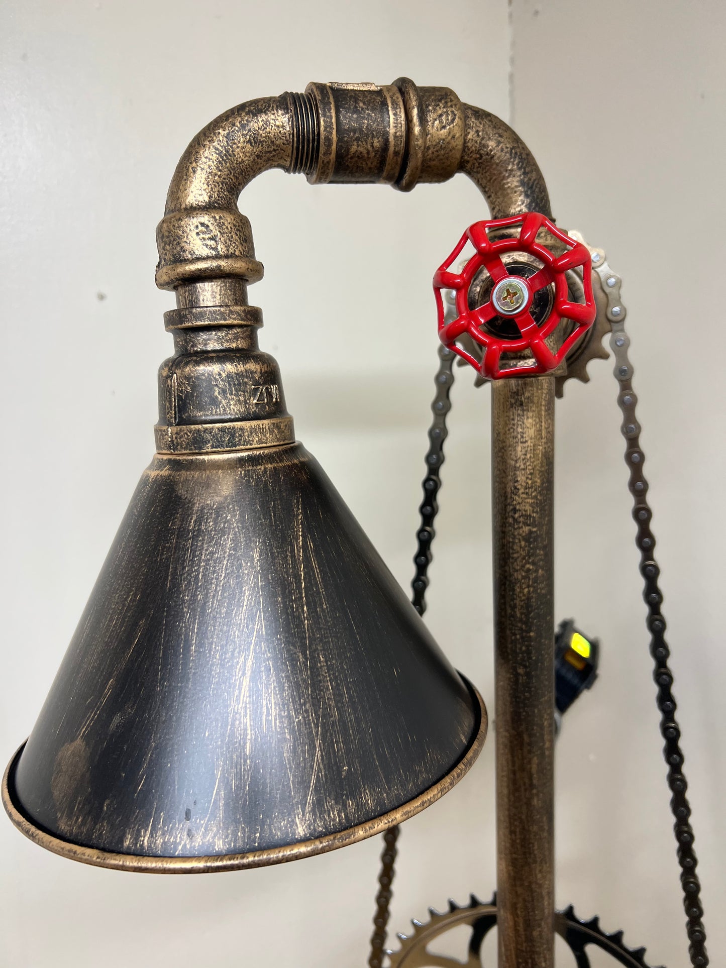 Pipe Table Lamp