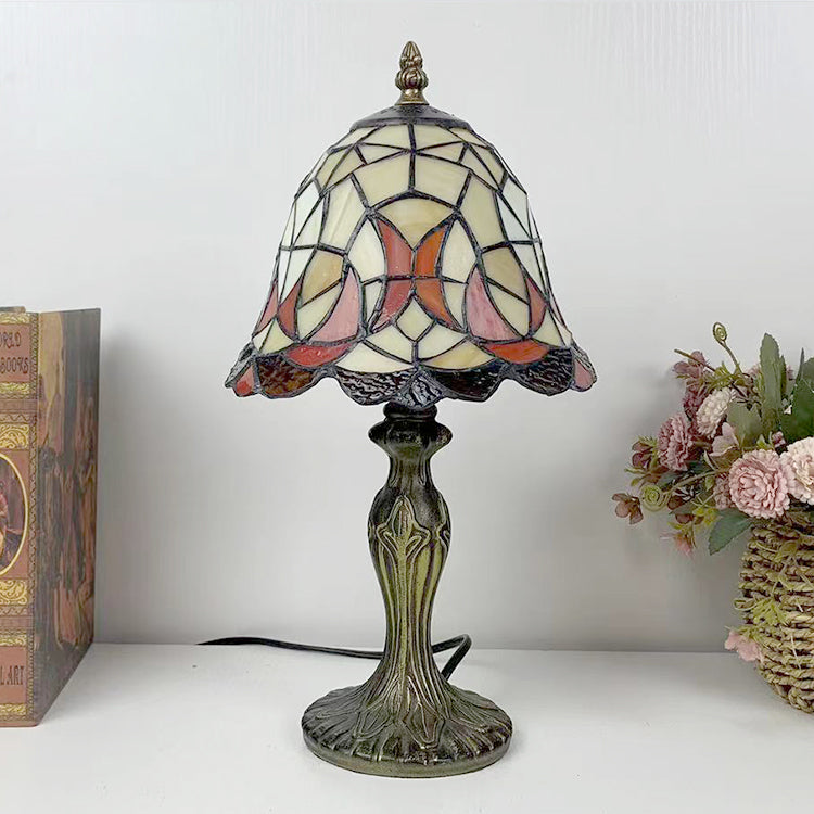(LHJ32) Tiffany Style Glass Table Lamp