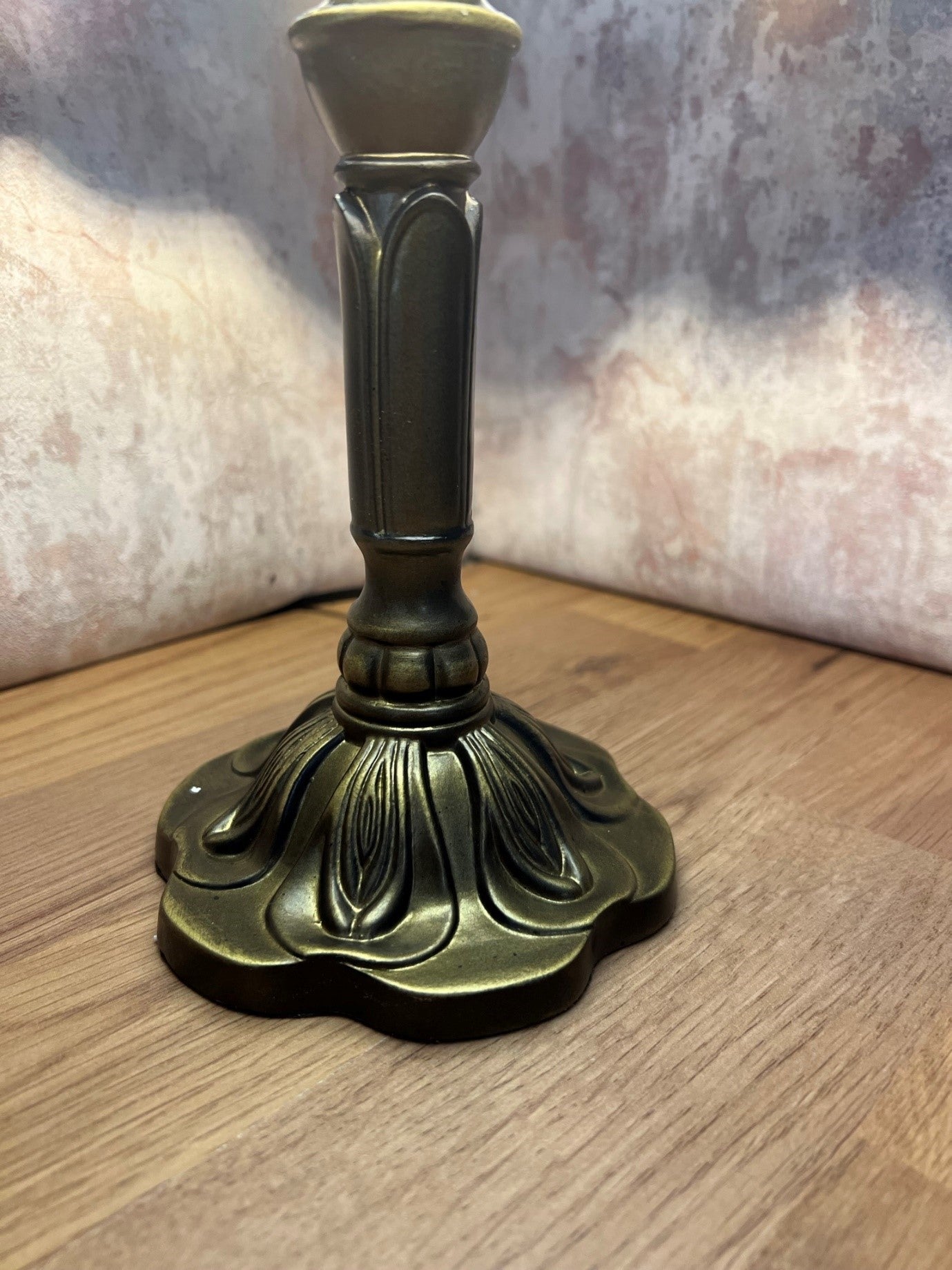 (KL2) Tiffany Style Glass Table Lamp