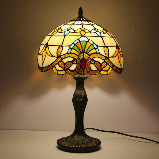 (LHJ82)                         Tiffany Style Glass Table Lamp