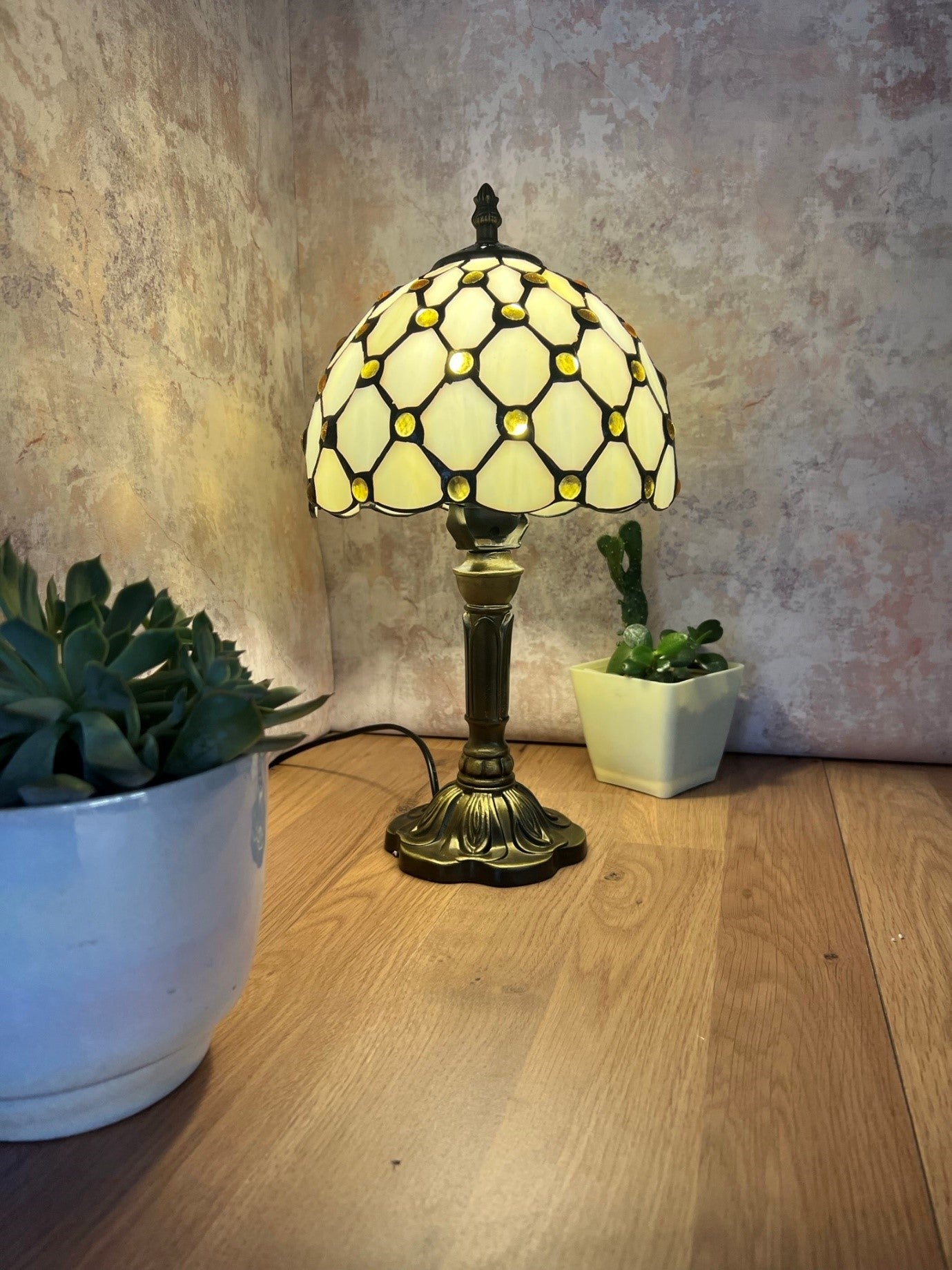(KL3) Tiffany Style Glass Table Lamp