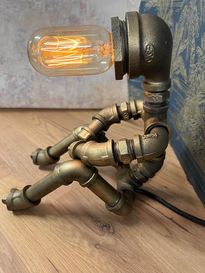 (SP02)                      Steampunk Table Lamp