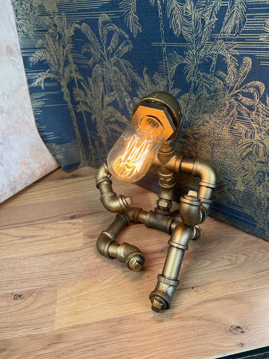 (SP03)                      Steampunk Table Lamp
