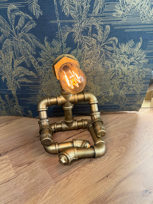 (SP04)                      Steampunk Table Lamp