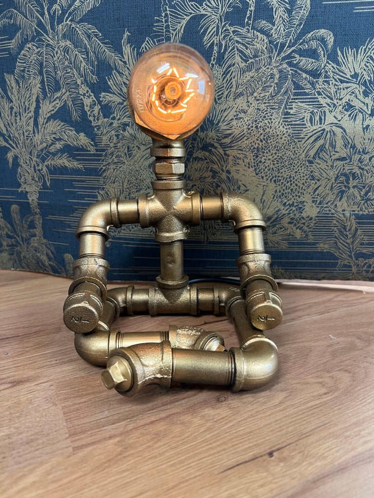 (SP04)                      Steampunk Table Lamp