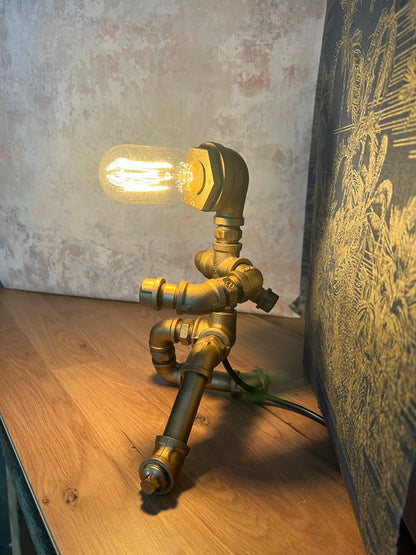 (SP05)                      Steampunk Table Lamp