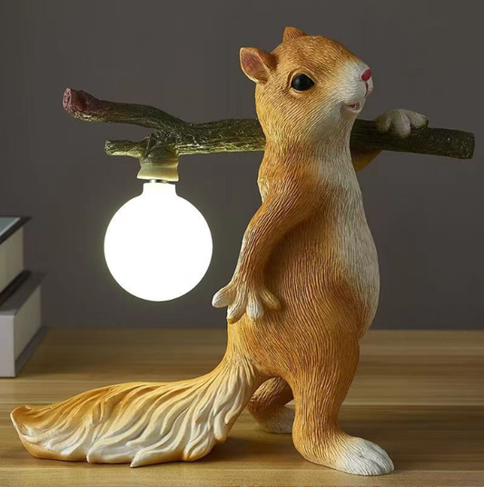 (SS01)            Squirrel Cartoon Lamp