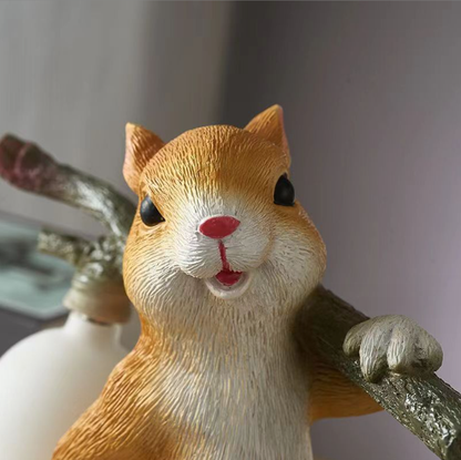 (SS01)            Squirrel Cartoon Lamp